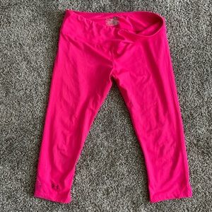 Under Armour Cropped Leggings